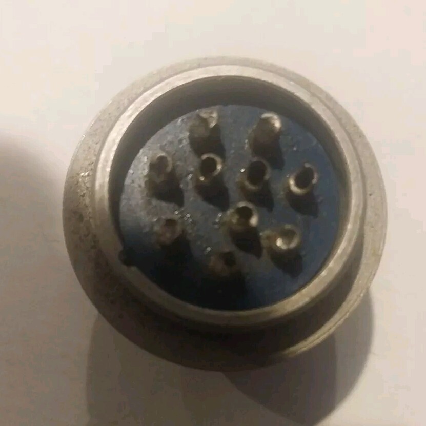 Vintage RADIO RECEIVER TRANSMITTER PRC-6 PART ( MICROPHONE PLUG ONLY )