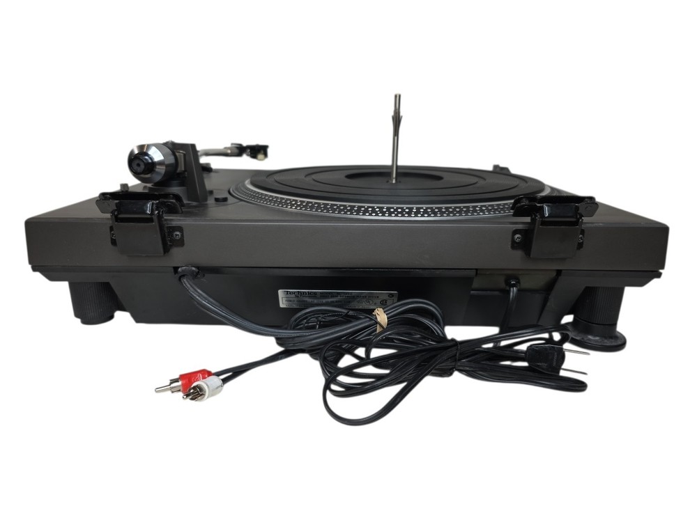 Technics SL-1350 Direct Drive Automatic Turntable *READ*