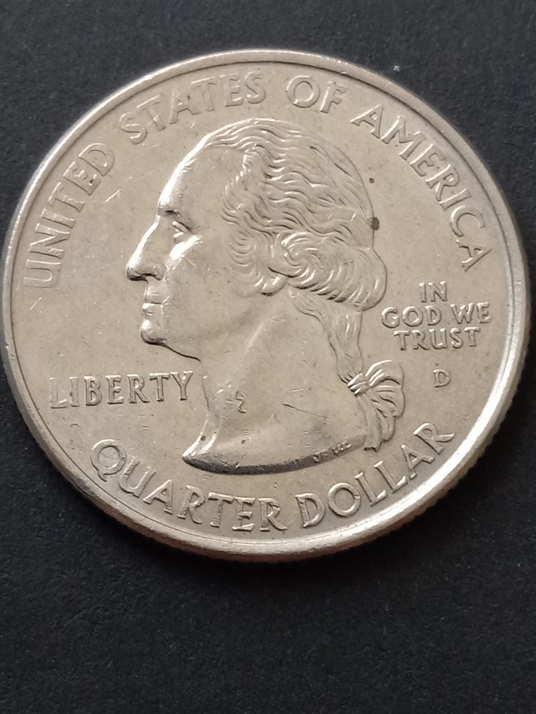 2000 D Massachusetts State Quarter with striking errors, Doubling on Letters.