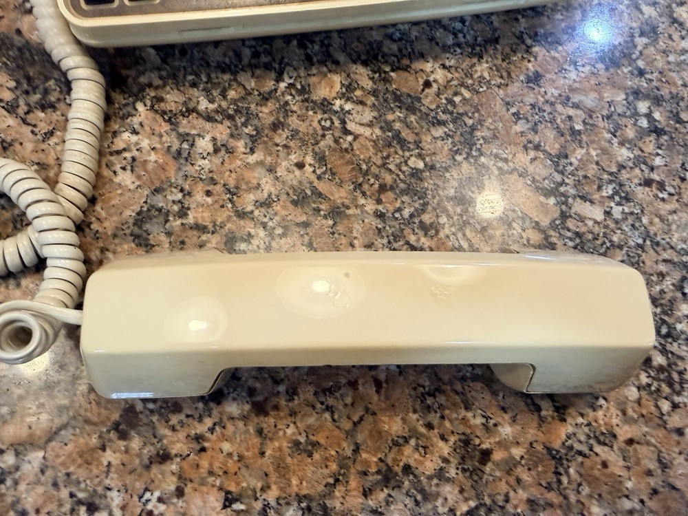 GTE Linear Desk Telephone Tan/Brown Touch Call Push button Retro