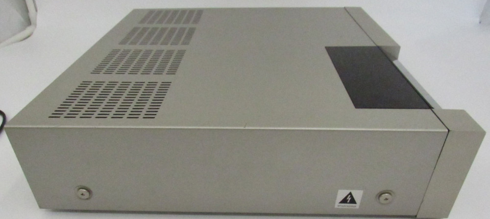 Technics SL-P7 CD Compact Disc Player Parts Only (Read)