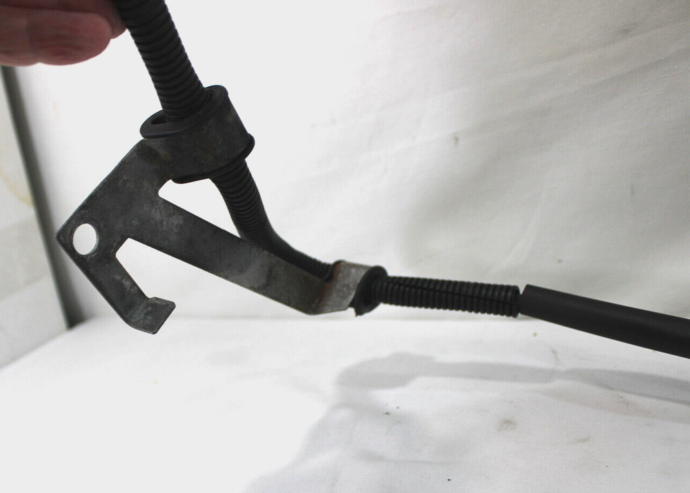 1987-1990 FORD MUSTANG STARTER CABLE WITH ENGINE MOUNT BRACKETS 2.3 LTR