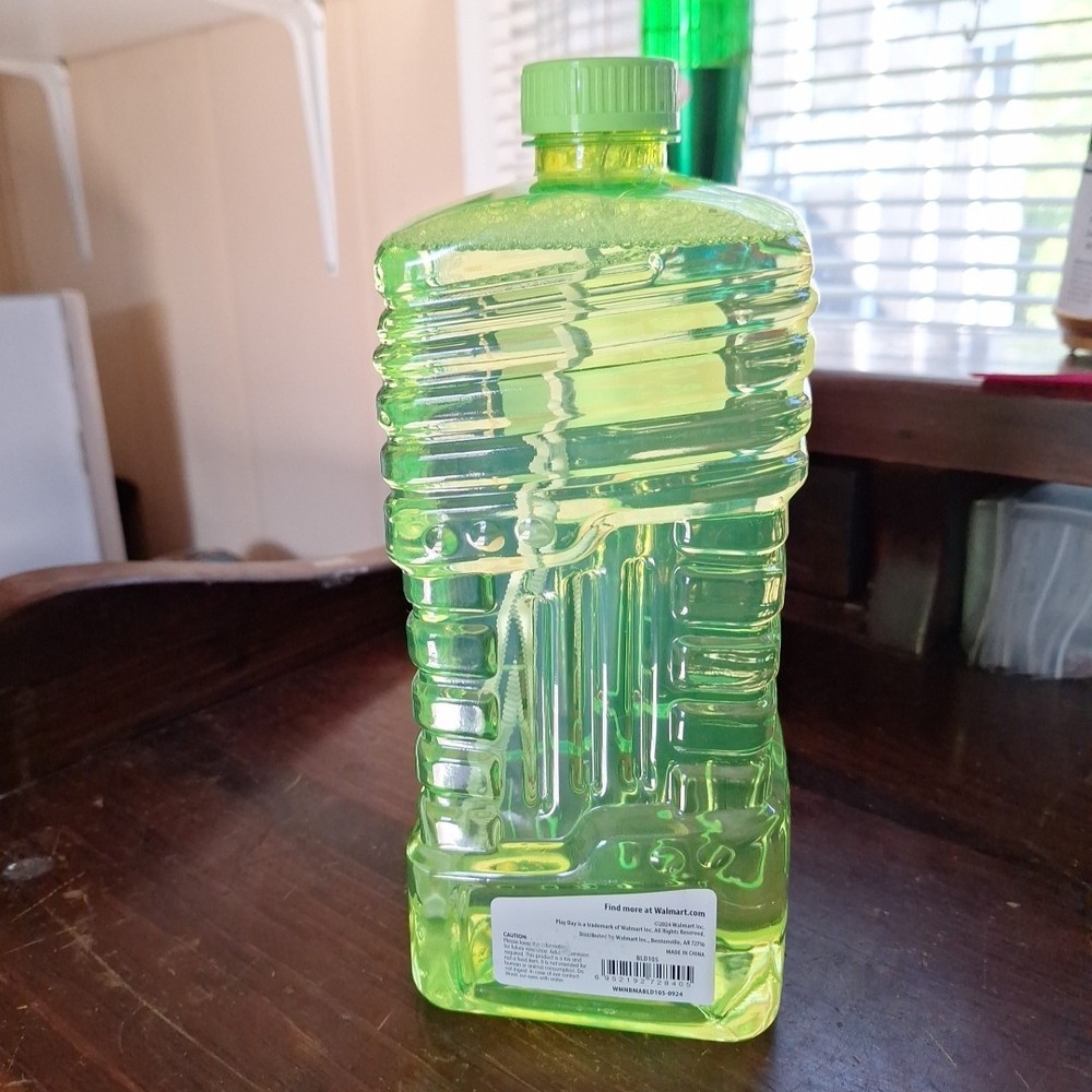 Bubble Blast Solution. By Play Day. Set Of 2