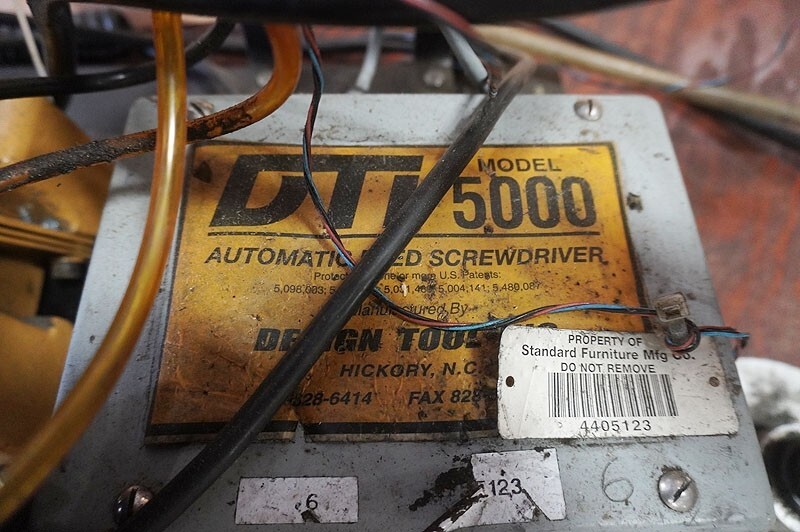 DTI Model 5000 Automatic Feed Screwdriver