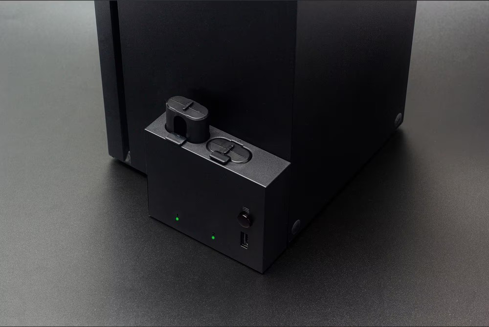 NEXT - Side Dock Charging Station Series X - Black