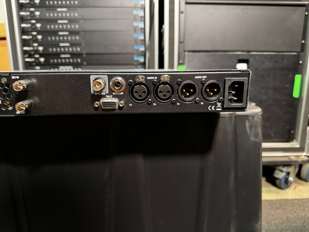 NewTek VISRT - TalkShow Skype Teams Server VS-100 Video Calling System 1U PC SDI