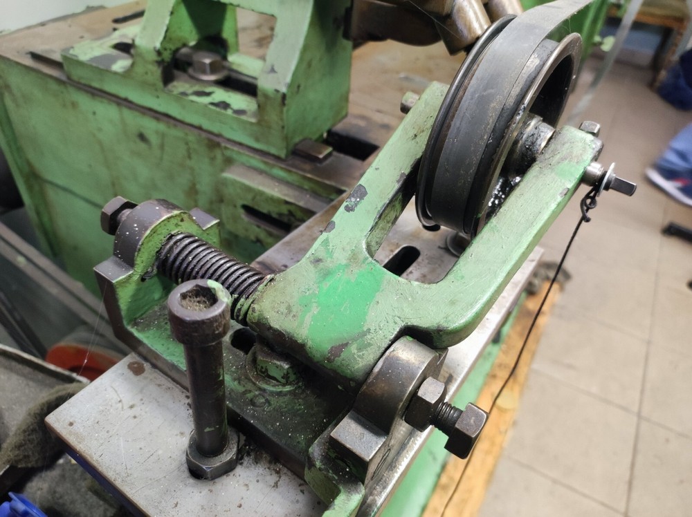 Janvier reducing machine