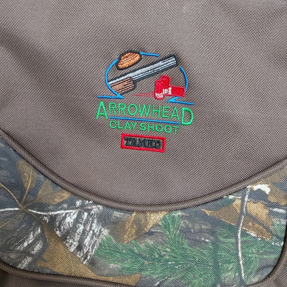 Real Tree pattern Backpack Pocket Camo/brown handle wipeable inside hiking READ