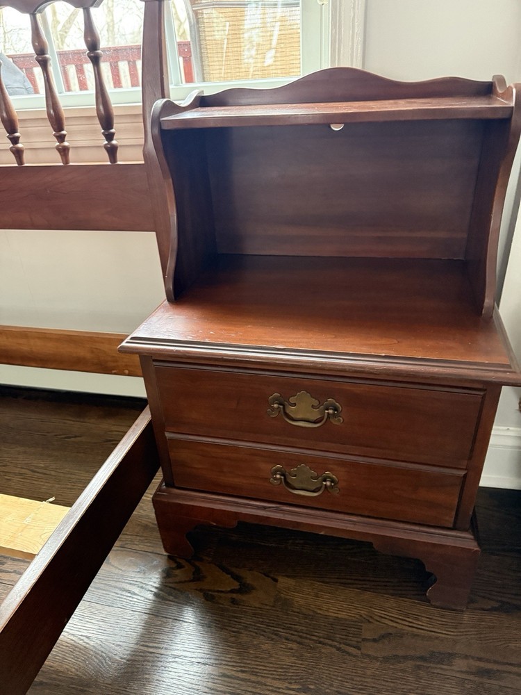 Full Bedroom Set w/ Bedframe, Headboard, Nightstand, Mirror (Cherry)
