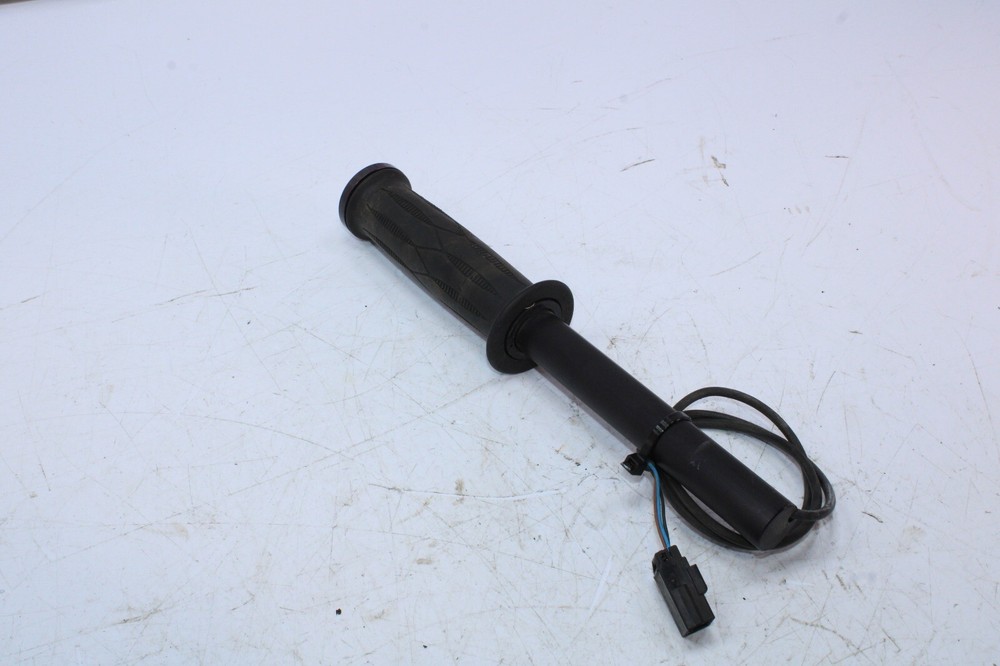 2015 CAN-AM SPYDER RT OEM HEATING HANDLE GRIP 709400625