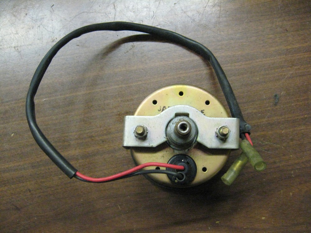 74 SNOWMOBILE SPEEDOMETER