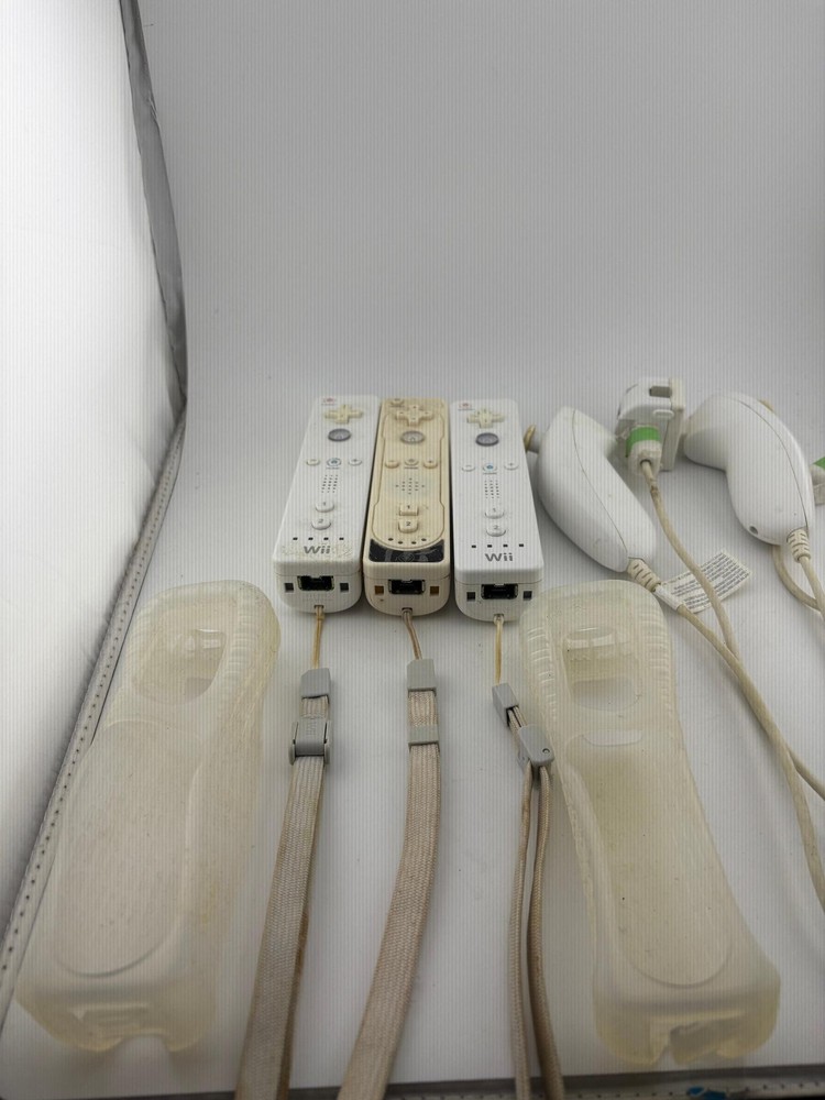 Nintendo Wii Console with Accessories + 3 Controllers (Powers On) Loose