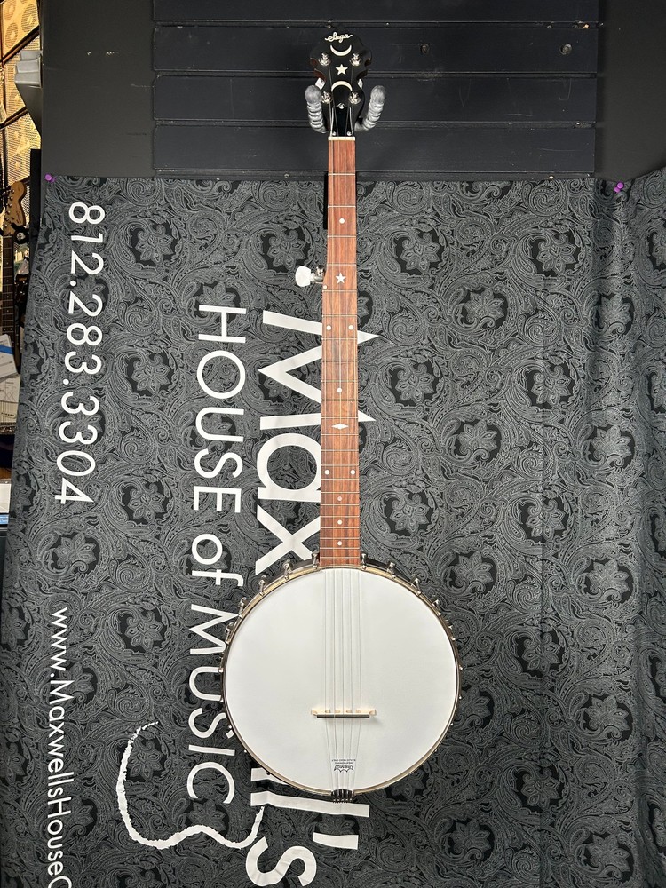 Saga SS-10 Traditional 5-String Open-Back Banjo