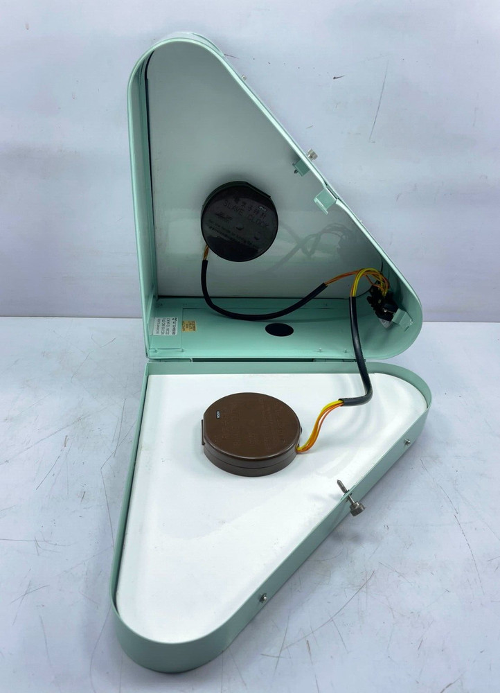 MC-018 Seikosha MC-271 Both Side Dialer Slave Clock Vintage Triangular Secondary