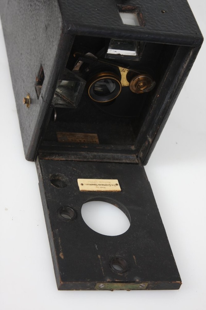 No. 3 Kodak box Camera string set shutter, antique, c. 1895