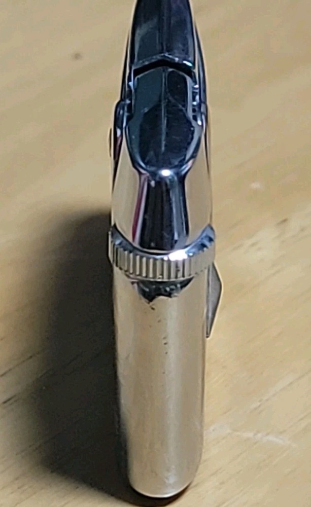 Vintage Ronson Varaflame Adonis Lighter