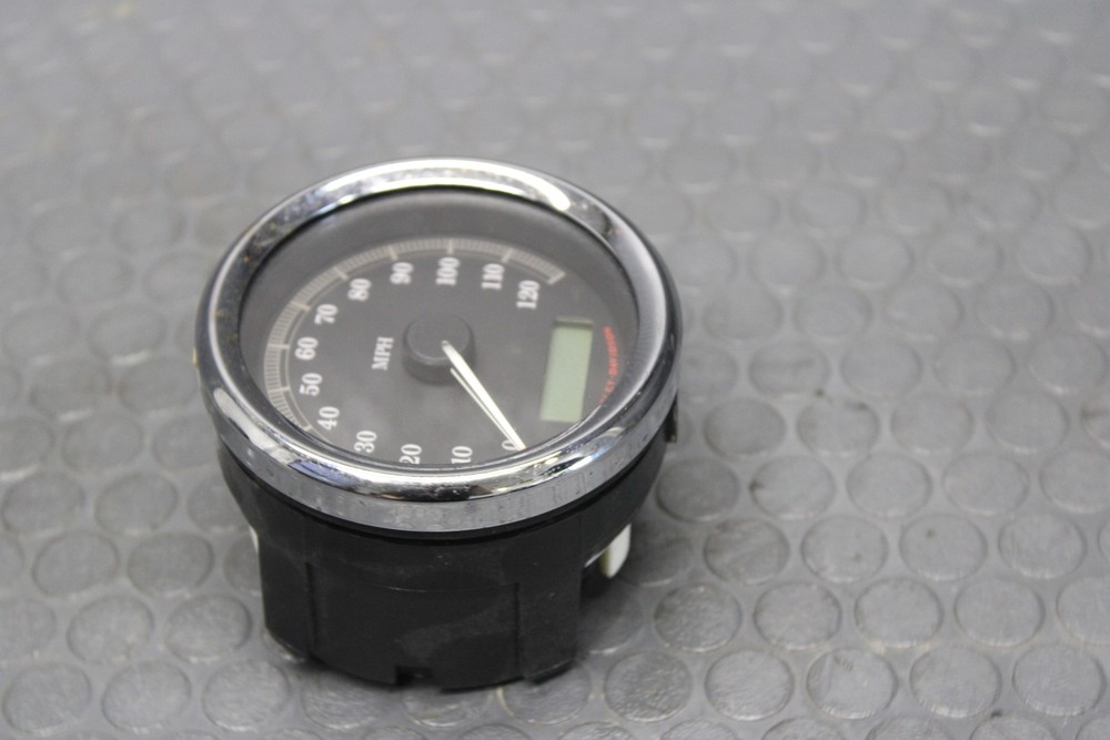 2004-2007 Harley Davidson Electra Glide Speedometer Speedo