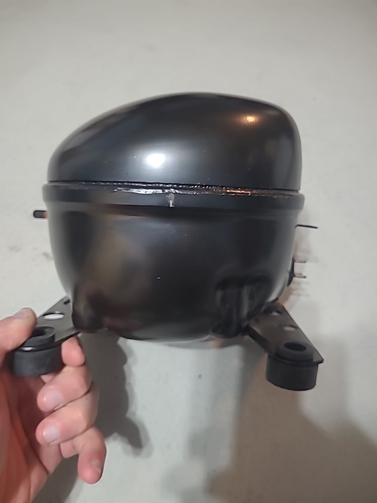 Fridgidaire Compressor 240550946