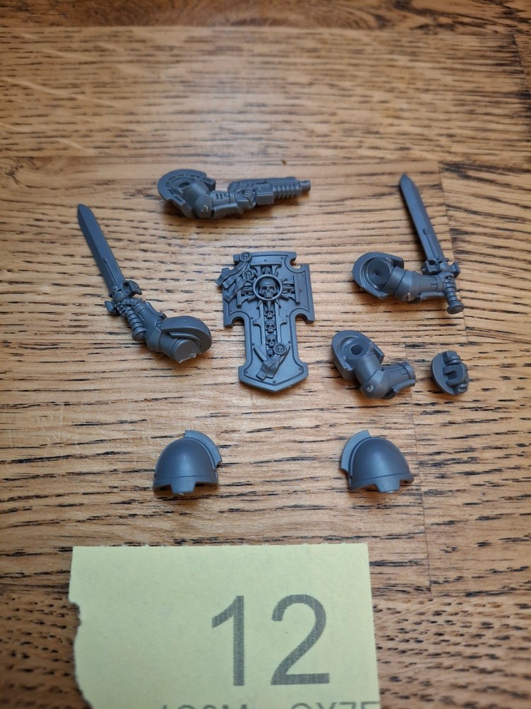 Primaris Space Marine Bladeguard Veterans Shield arm Warhammer 40k Bits