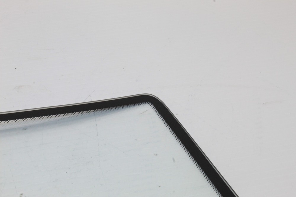 LIL SHIELDS MINI WINDSHEILD TINT DISPLAY