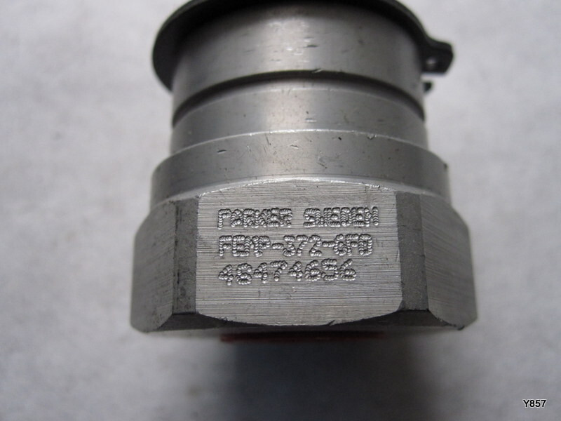 Flat Face Quick Coupler 450 Bar Max Parker FEMP-372-6FB
