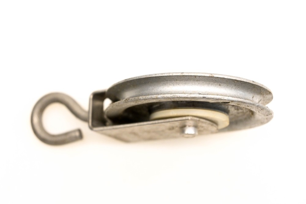 OMC 305888 Steering Pulley