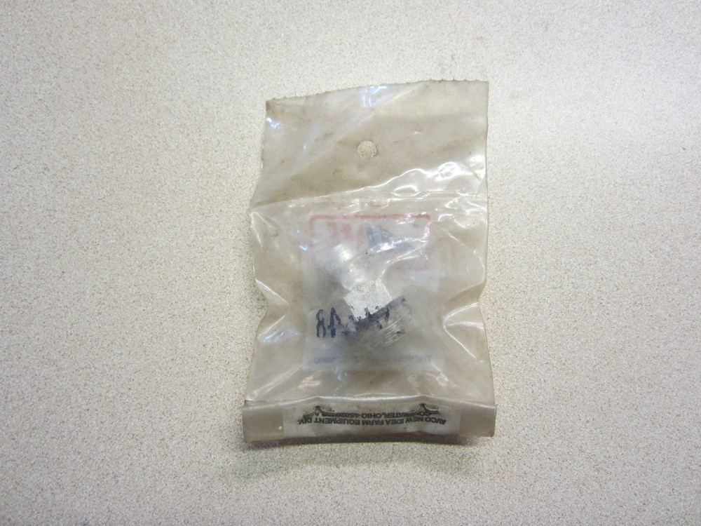 New Idea 012448 Adapter
