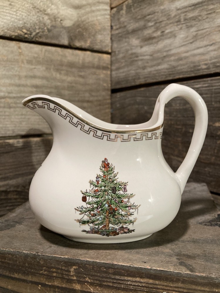 Spode “Christmas Tree Gold” Collection Creamer EUC 4”