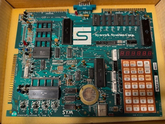 Synertek Systems SYM-1 Single Board Computer w/Schematic/Original Box