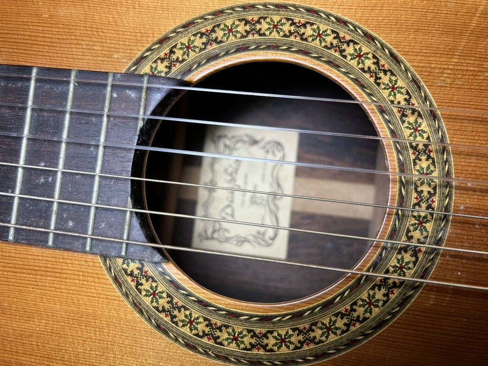 Dauphin Model 30 Classical Guitar Made in Japan