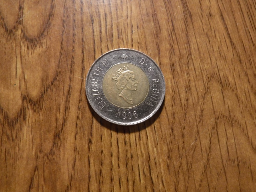 CANADA TWO DOLLAR 1996 COIN (T277)