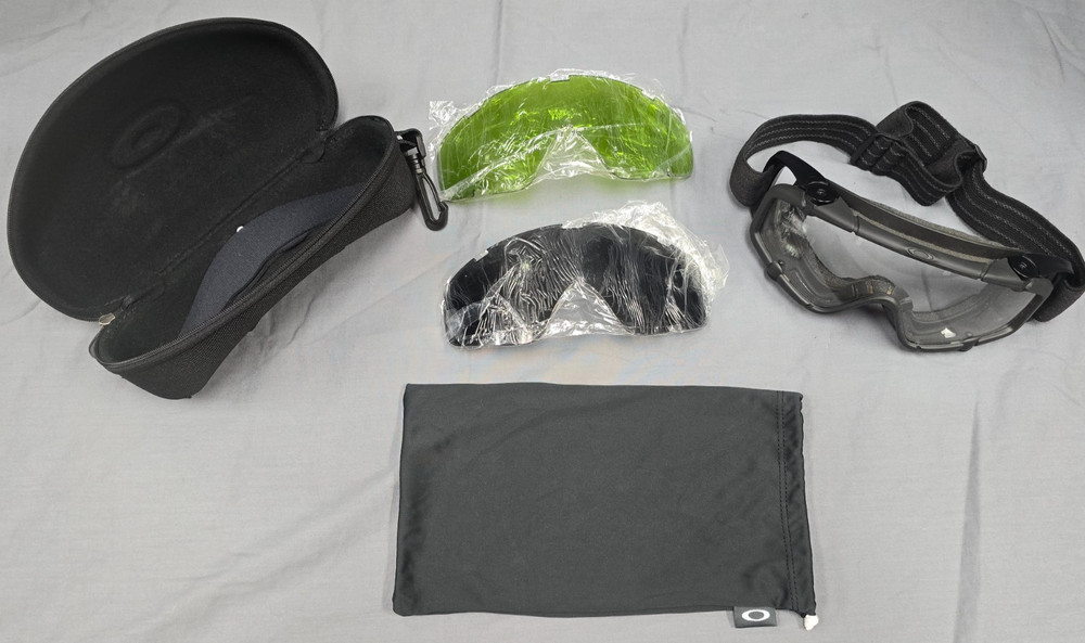 USGI SOF Oakley Standard Issue Ballstic Goggle Array 1.0 3 Lens Black