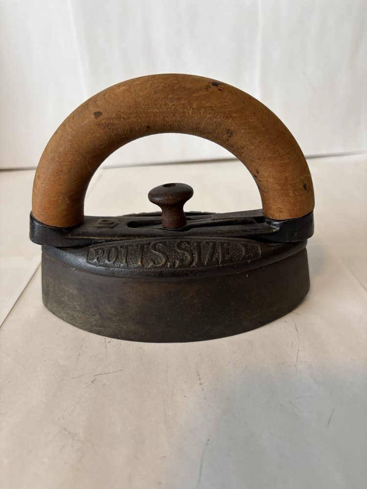 Vintage Potts Size 1 Best One Earth Iron