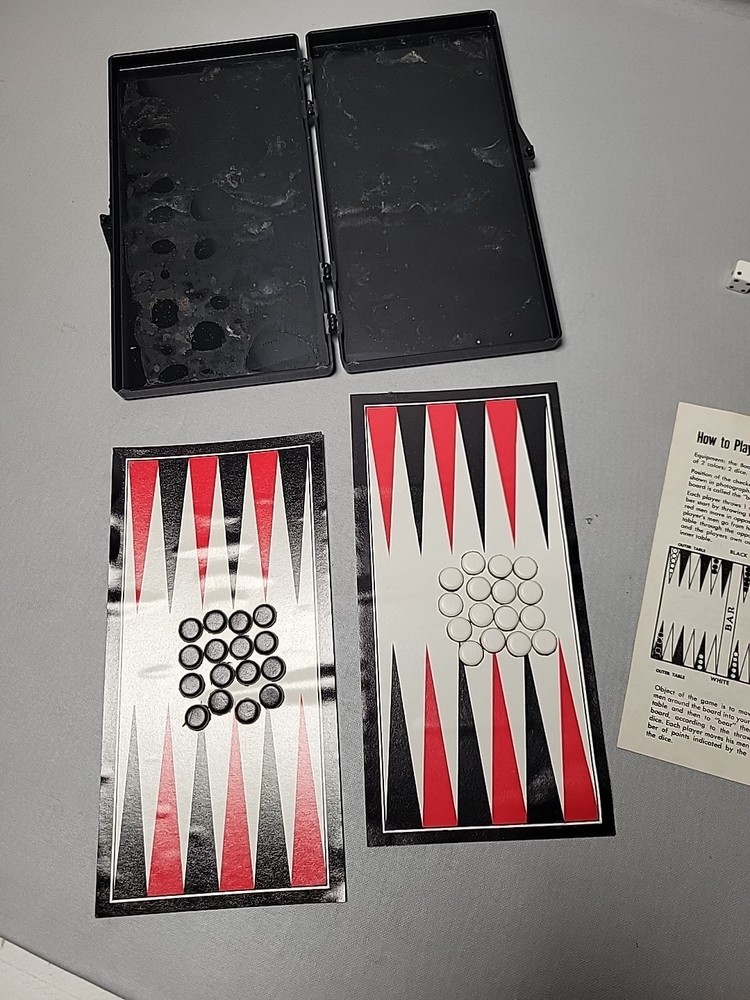VINTAGEMAGNETIC BACKGEMMON GAME 1980, COMPLETE