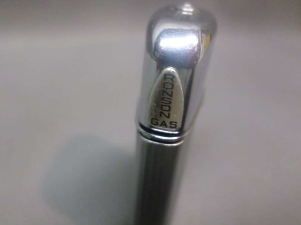 VINTAGE RONSON GAS VARAFLAME WINDLITE LIGHTER - UNTESTED