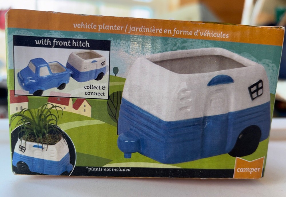 CERAMIC VINTAGE AIR STREAM STYLE CAMPER PLANTER
