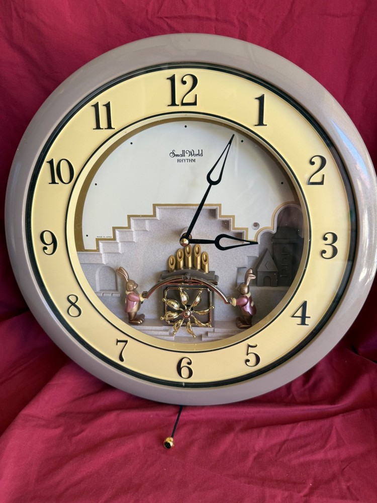 Small World Rhythm " Bunny Chime Magic" Clock 4mh705 Used