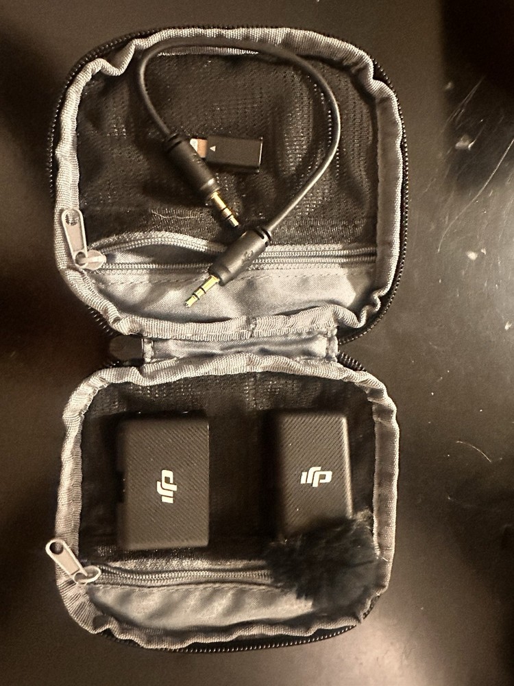 DJI Mic Wireless Microphone System (Transmitter + Receiver) CP.RN.00000308.01