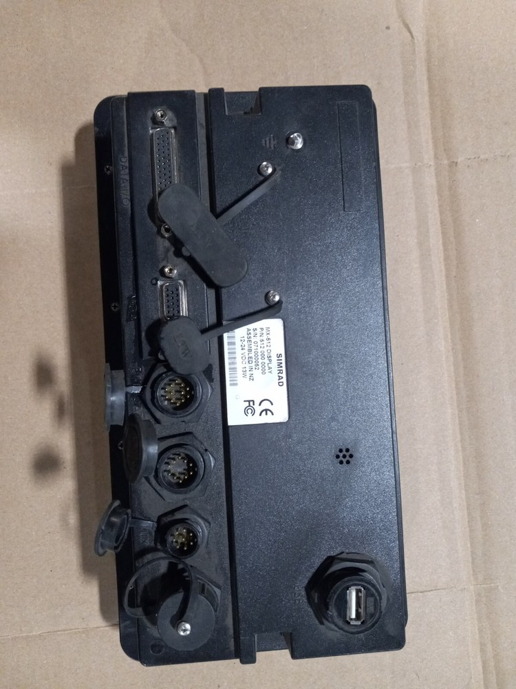 SIMRAD MX512 Navigation System Display 12-24 VDC 13W 5120000000