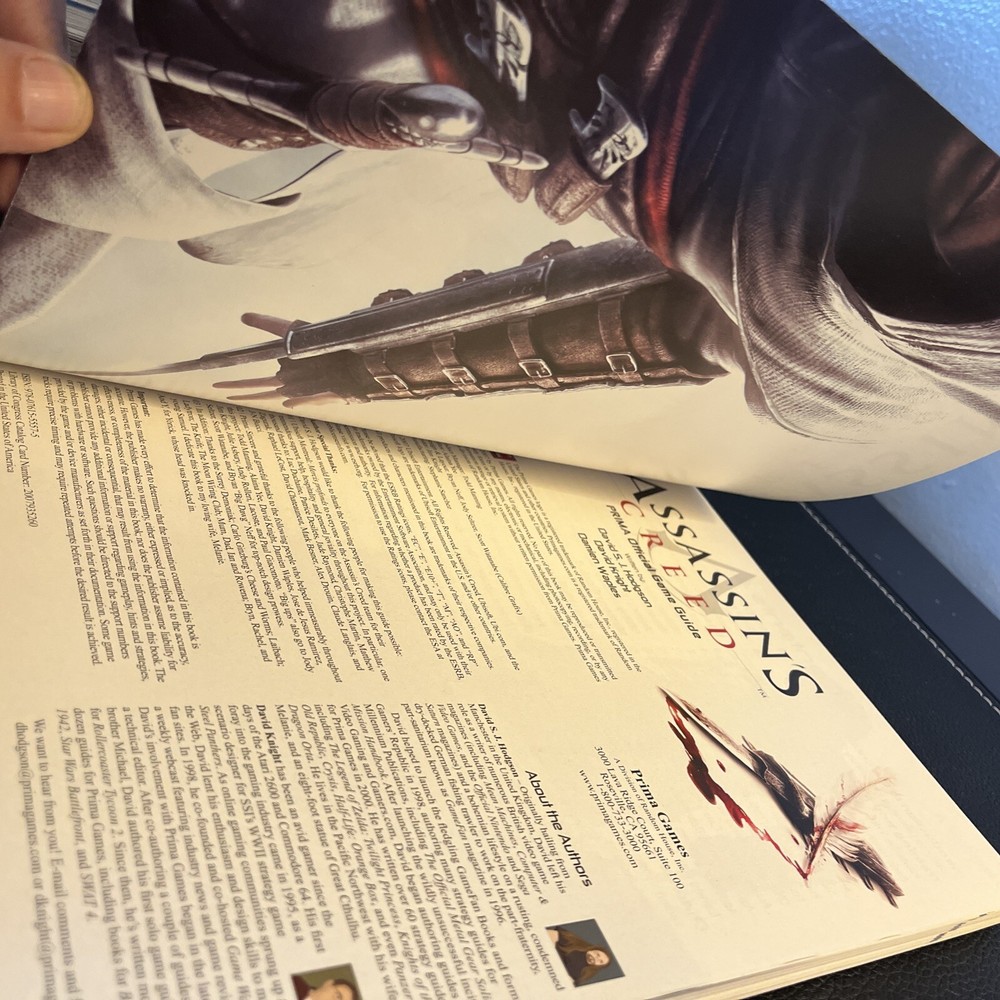 Assassin's Creed Prima Official Game Guide Pullout Map Poster Attached