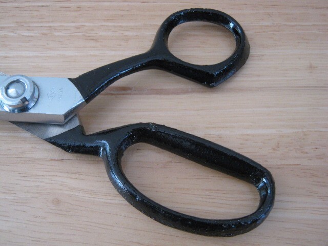 Vintage Imperial Model 7661/7" Pinking Shears with Original Box