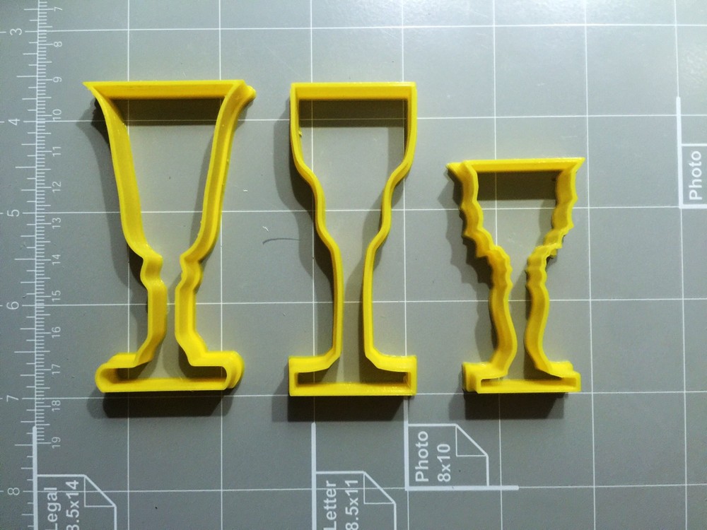 Wine Glasses Cookie Cutter (Set)