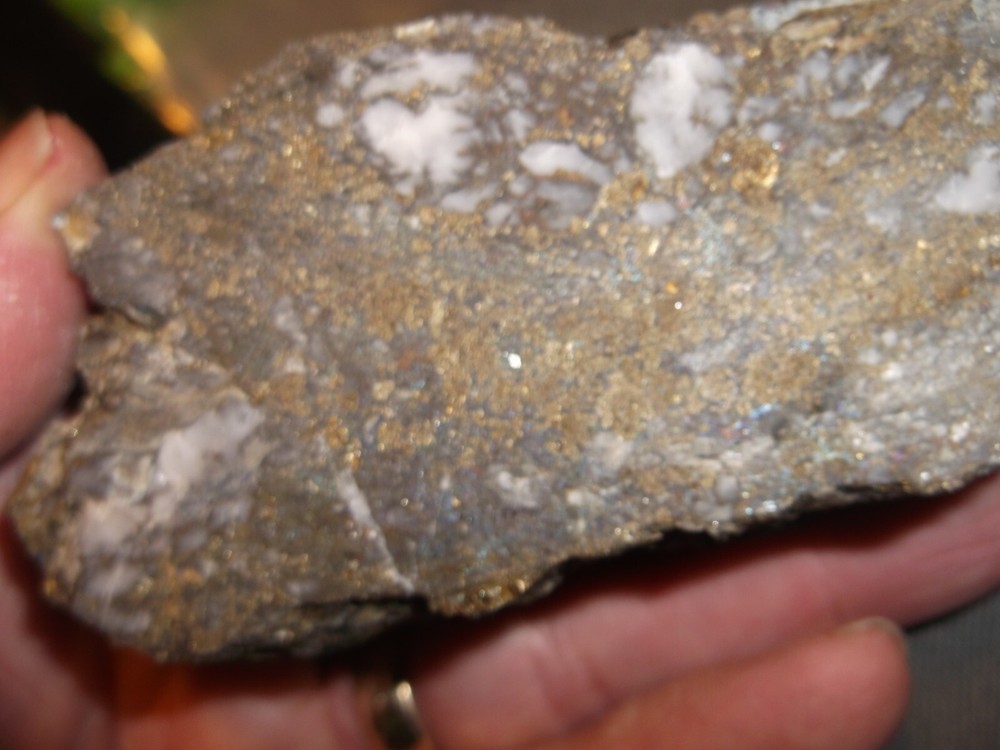Gold, silver, copper, 345 grams samples ,ore high grade .