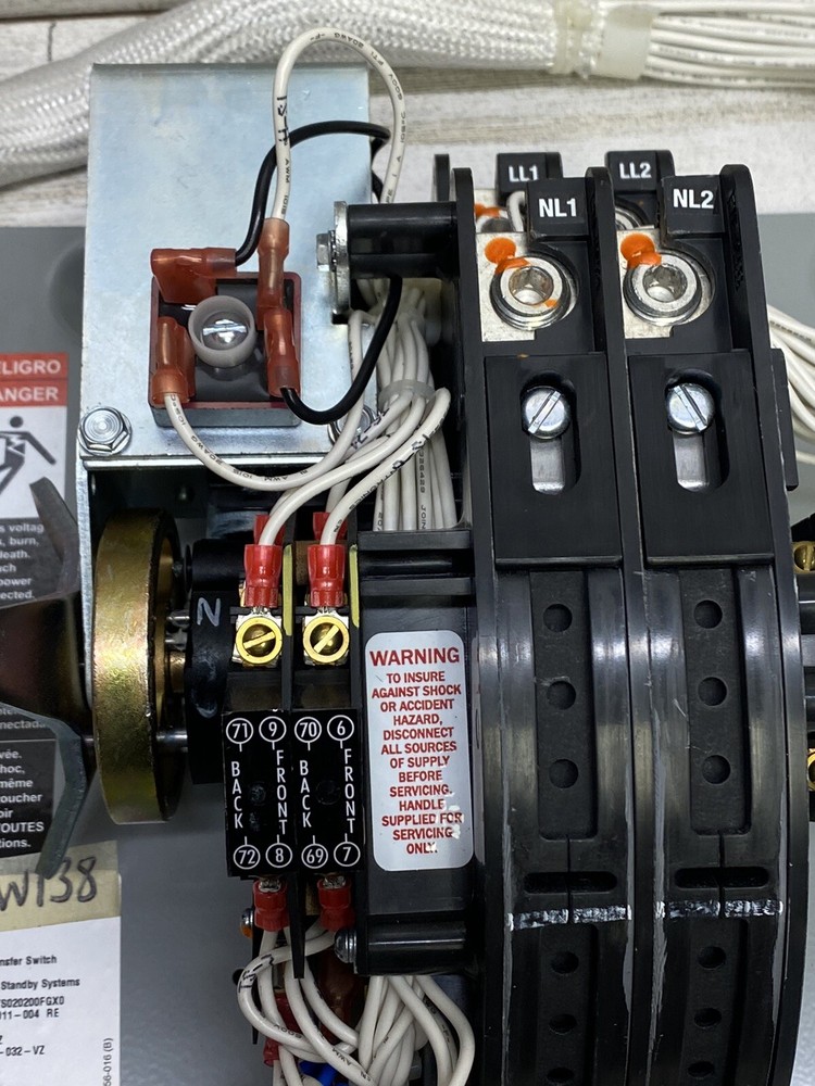 ASCO AUTOMATIC TRANSFER SWITCH D03ATS020200FGX0 200 AMP