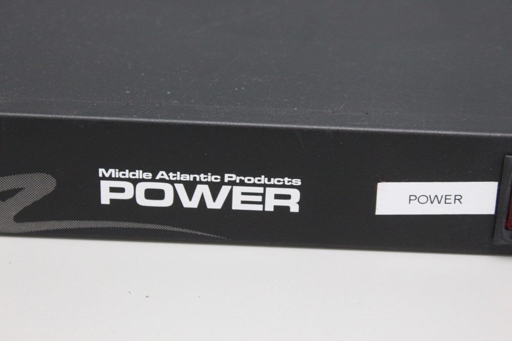 Middle Atlantic PD-915R Power Distribution Unit - Black