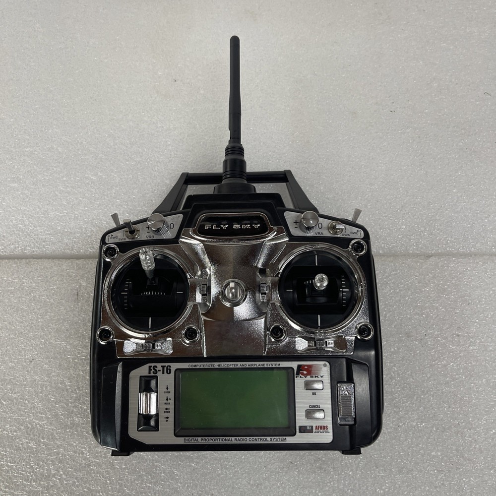 FlySky FS-T6 RC Transmitter – Powers On