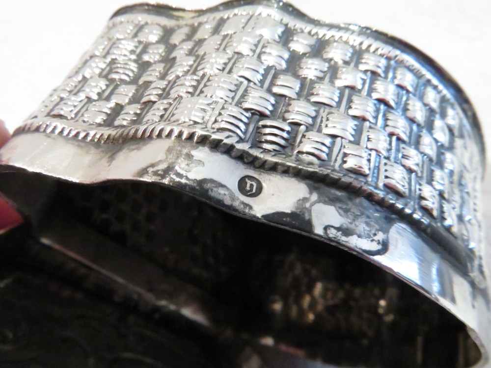Charming dutch 934 embossed silver snuff box 1872 basketry effect m34
