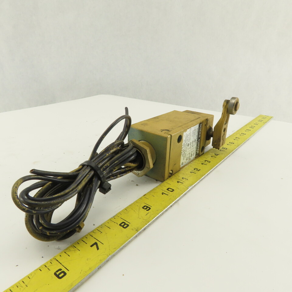 Micro Switch LSA4L 600V 10A Rocker Arm Limit Switch