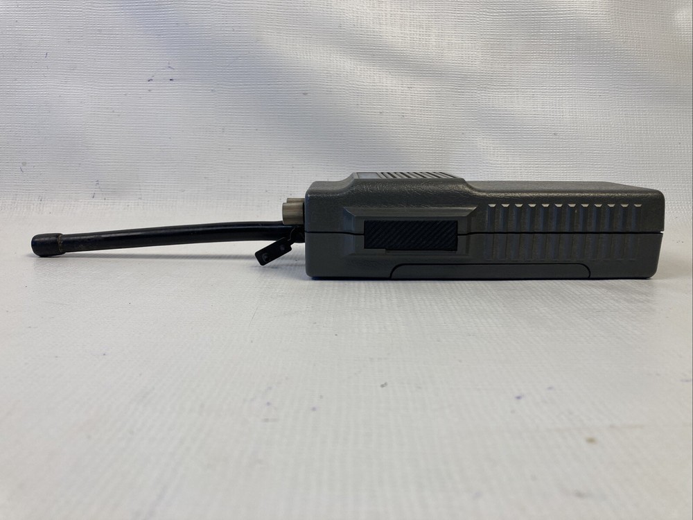 Tekk VHF Transceiver Gray PCI-150A & PTT Attachment (Function Unknown) Untested