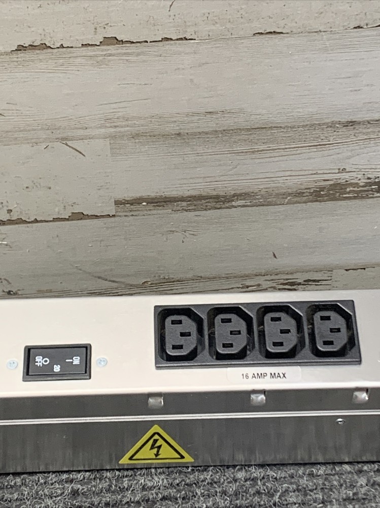 Used CARLING TECHNOLOGIES E242543 Power Distribution Unit 100-885-137